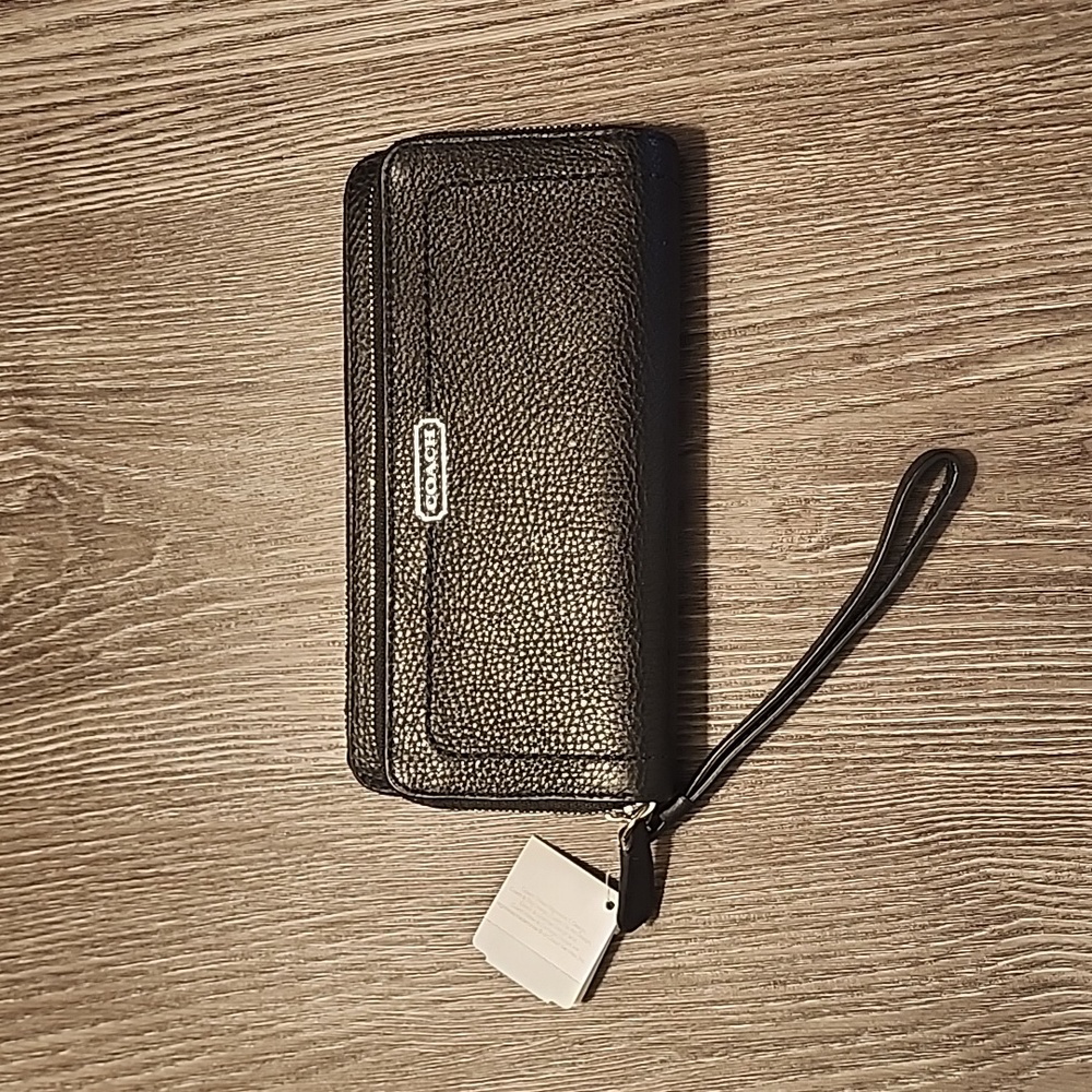NWT Coach black leather wallet